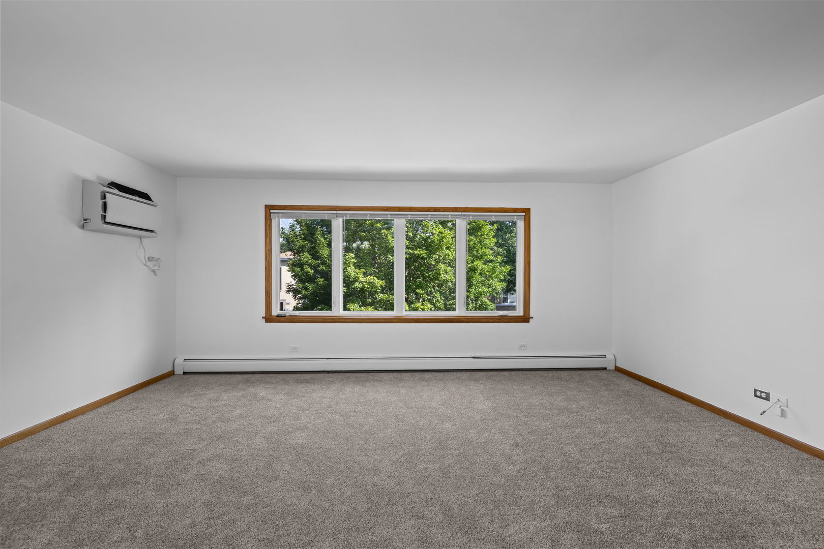 5421 W Windsor Avenue 2 Property Photo 9