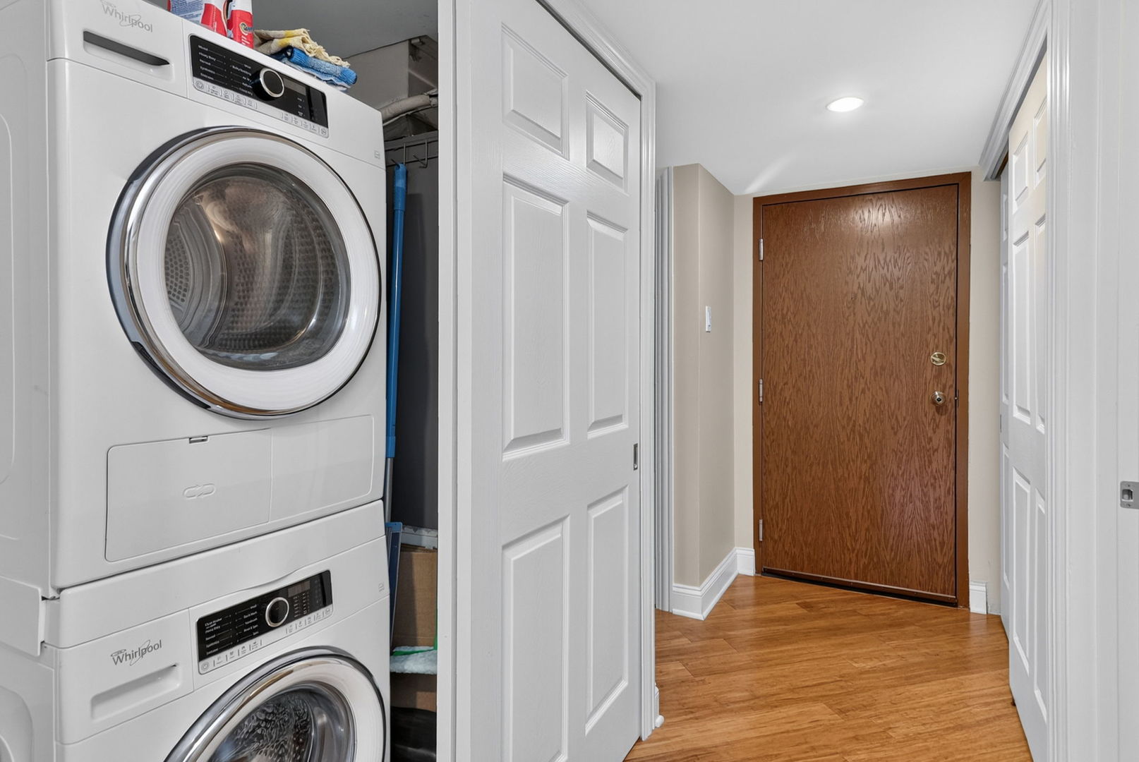 6585 Main Street 202 Property Photo 16
