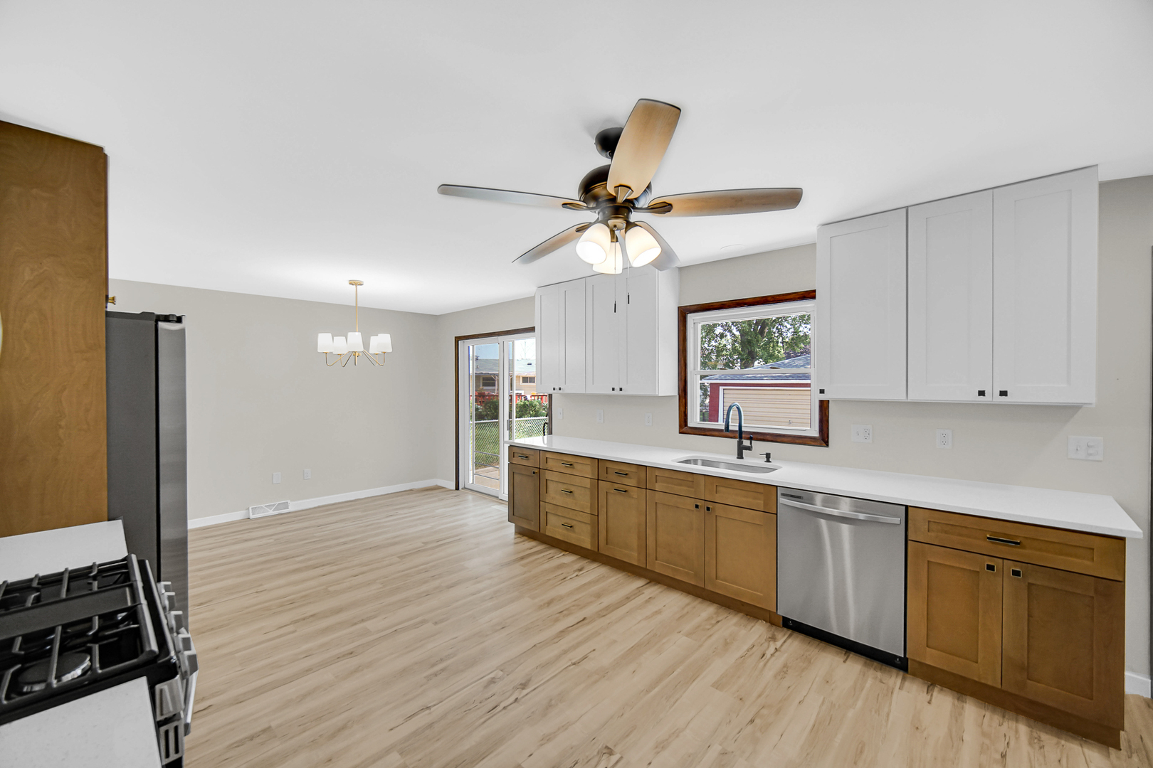 17517 Shirley Drive Property Photo 5