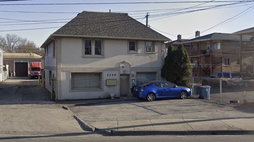 5209 W Lake Street 2B Property Photo 1
