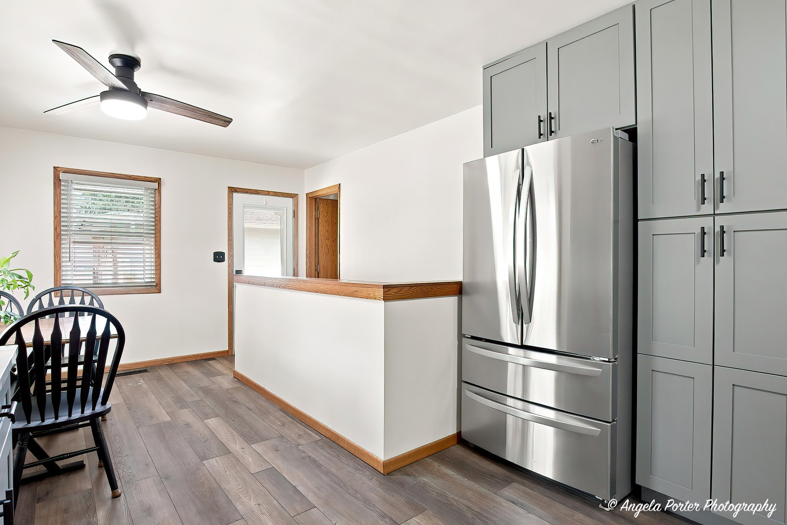 4707 William Street Property Photo 11
