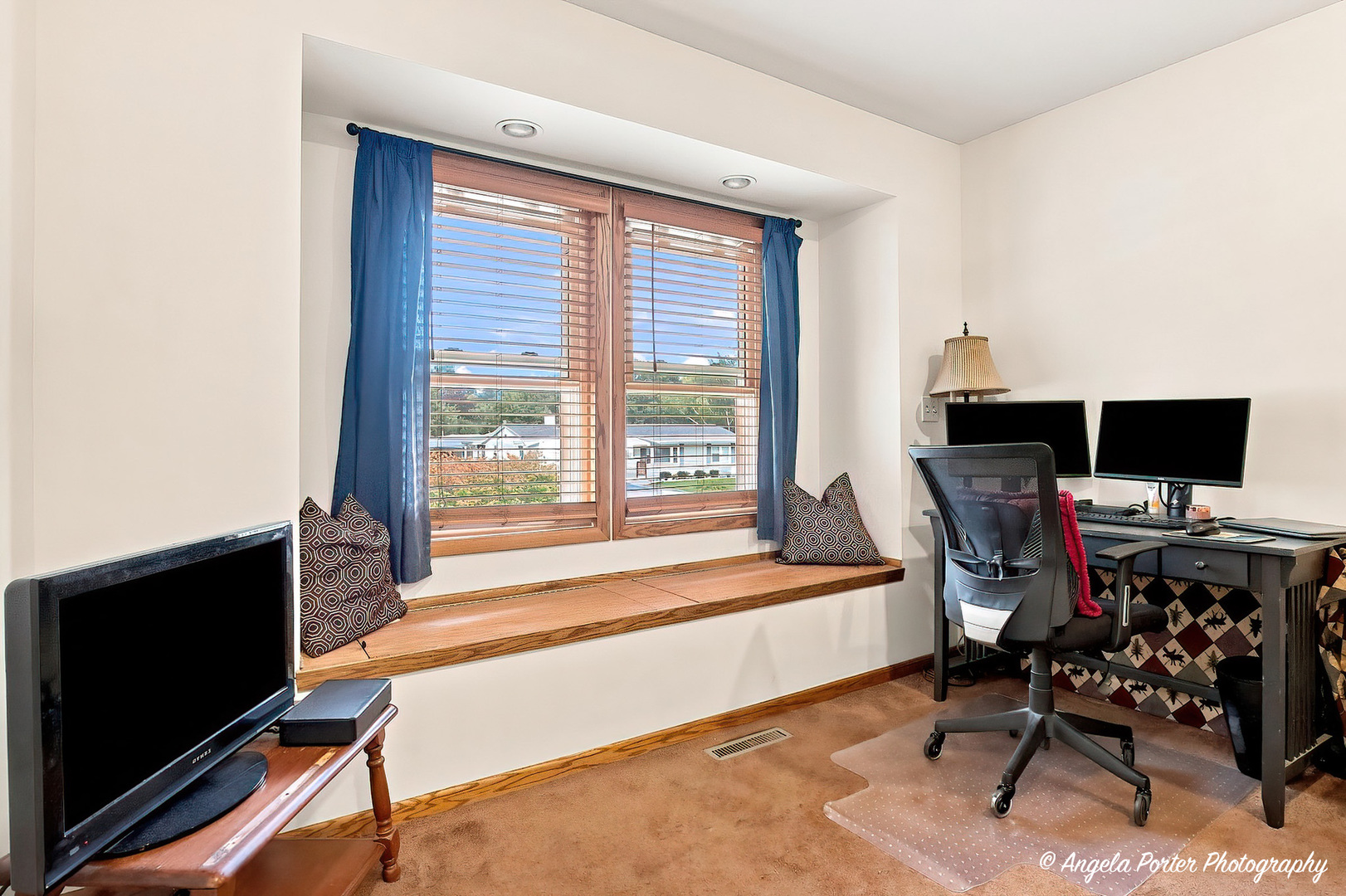 4707 William Street Property Photo 20
