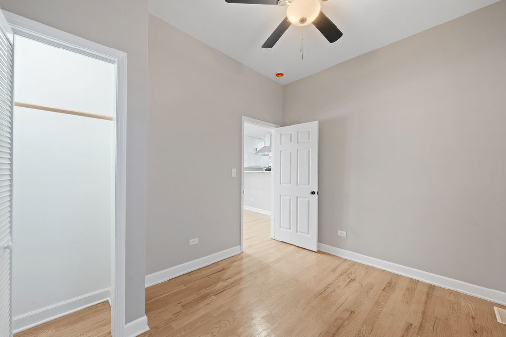 8613 S Colfax Avenue Property Photo 16
