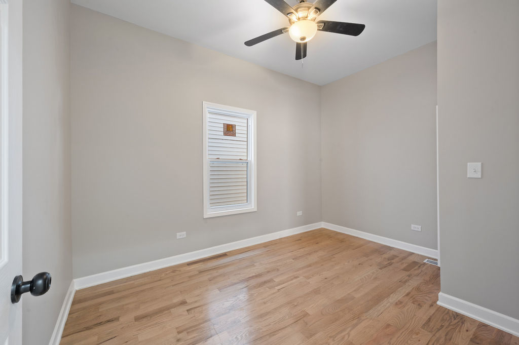 8613 S Colfax Avenue Property Photo 19