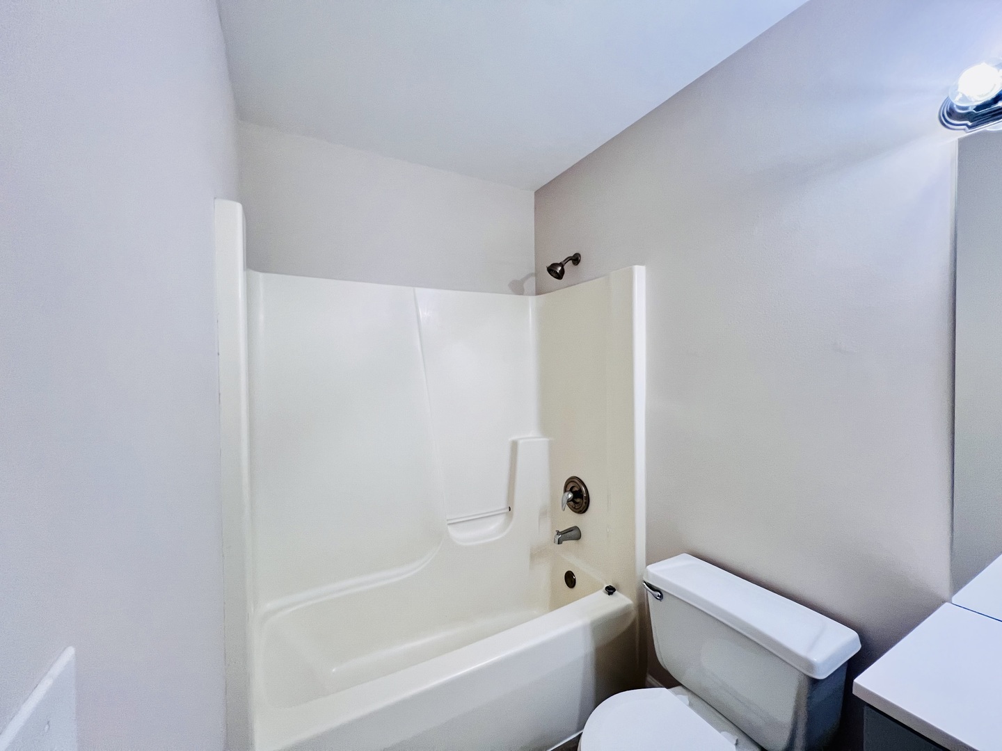 203 E Harrison Street Property Photo 5
