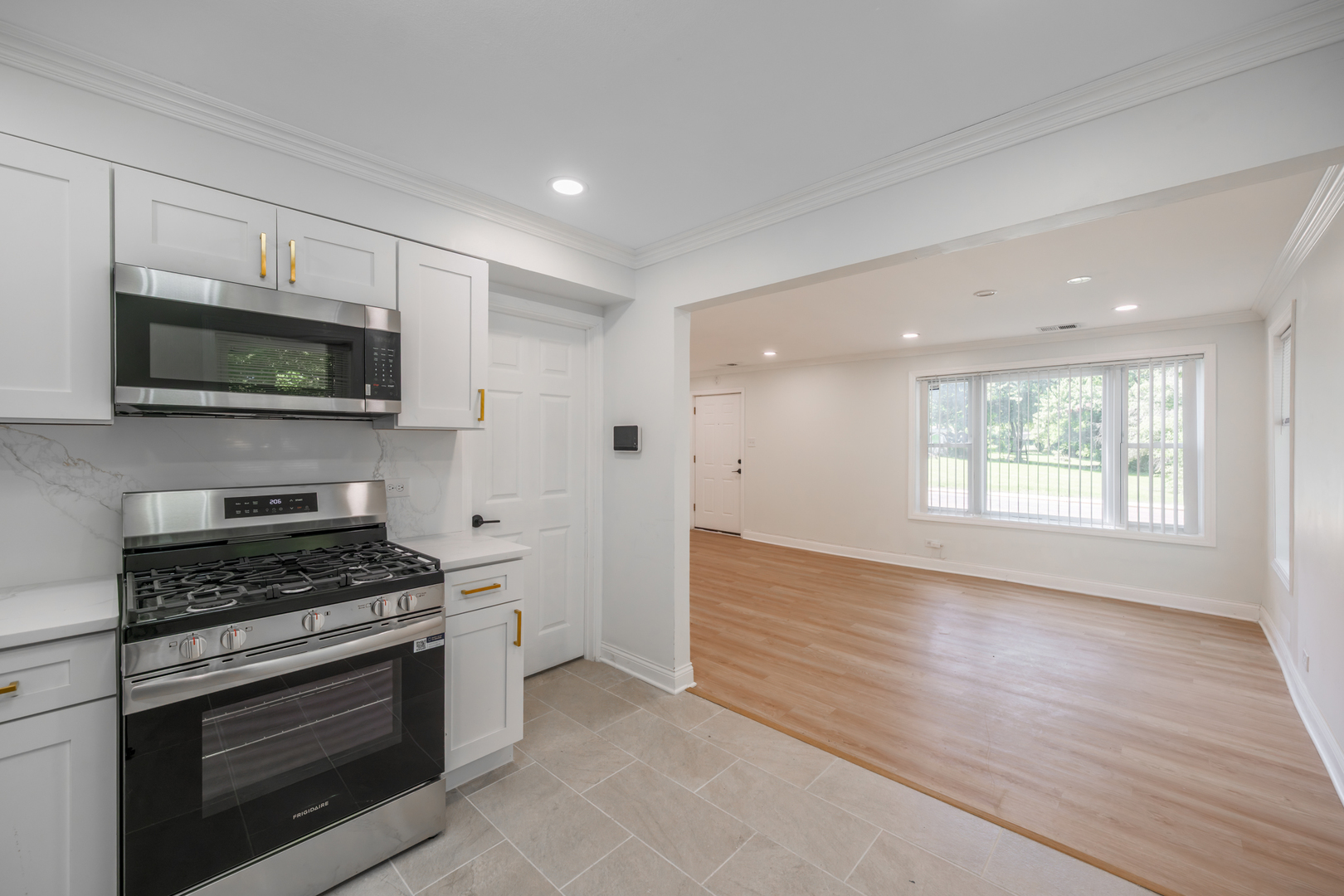120 Marquette Street Property Photo 5