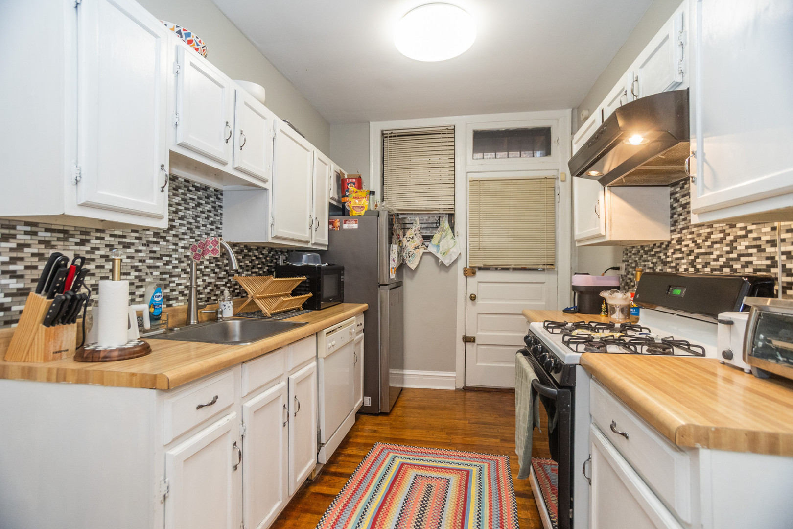 5457 S Ingleside Avenue 1e Property Photo 5