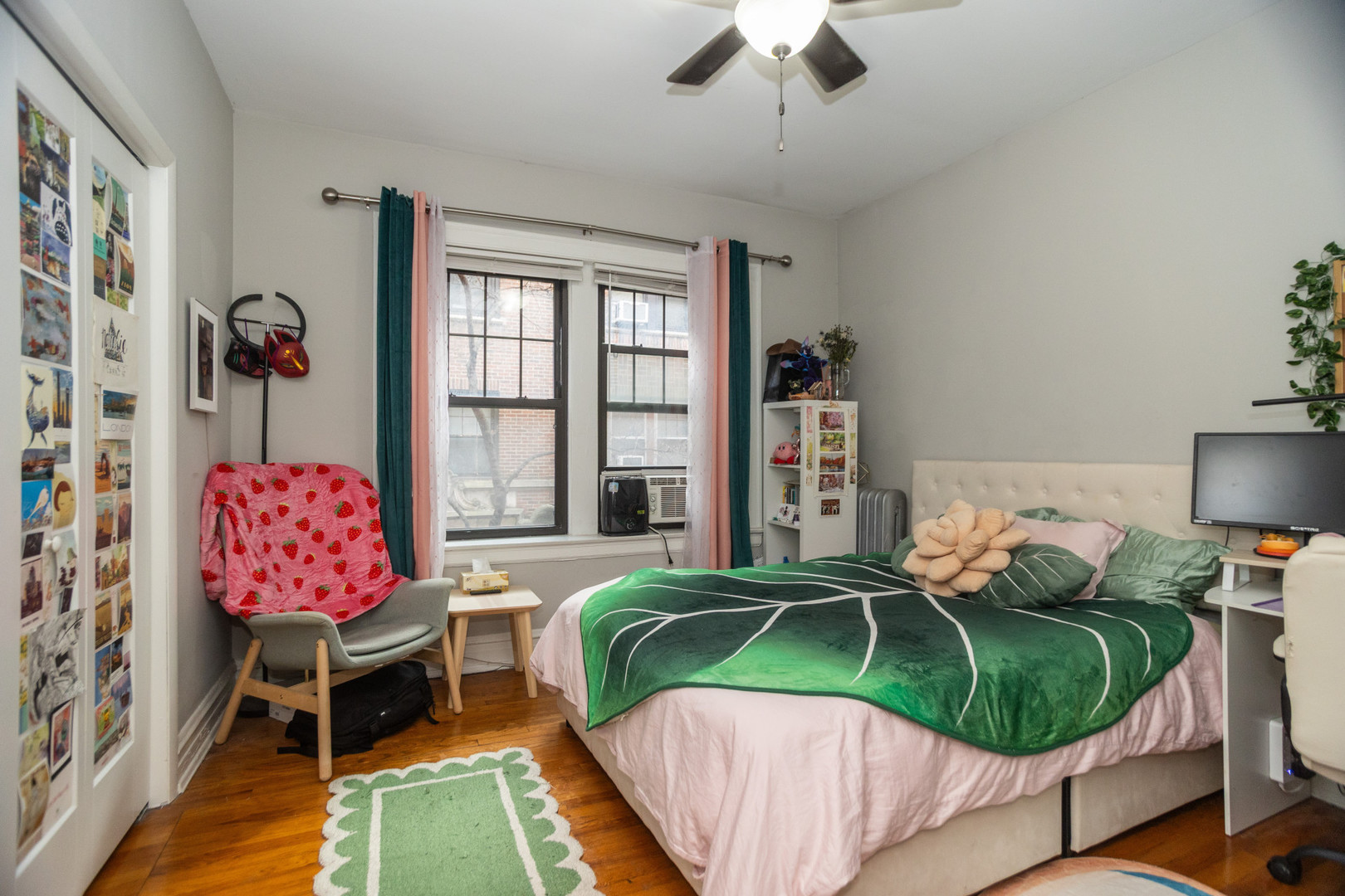 5457 S Ingleside Avenue 1e Property Photo 6
