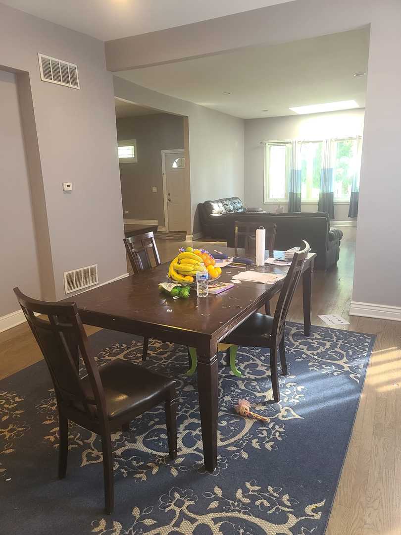 42 N Lockwood Avenue Property Photo 16