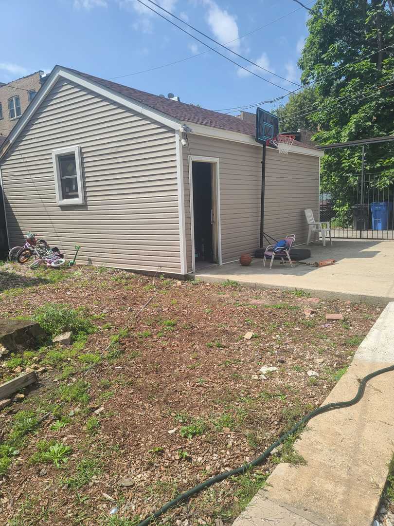 42 N Lockwood Avenue Property Photo 31