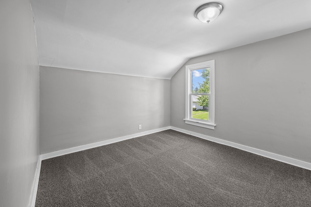 2925 Bellevue Avenue Property Photo 13