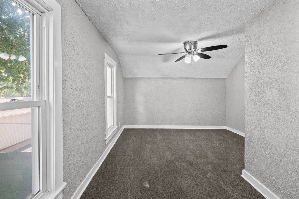 2925 Bellevue Avenue Property Photo 16