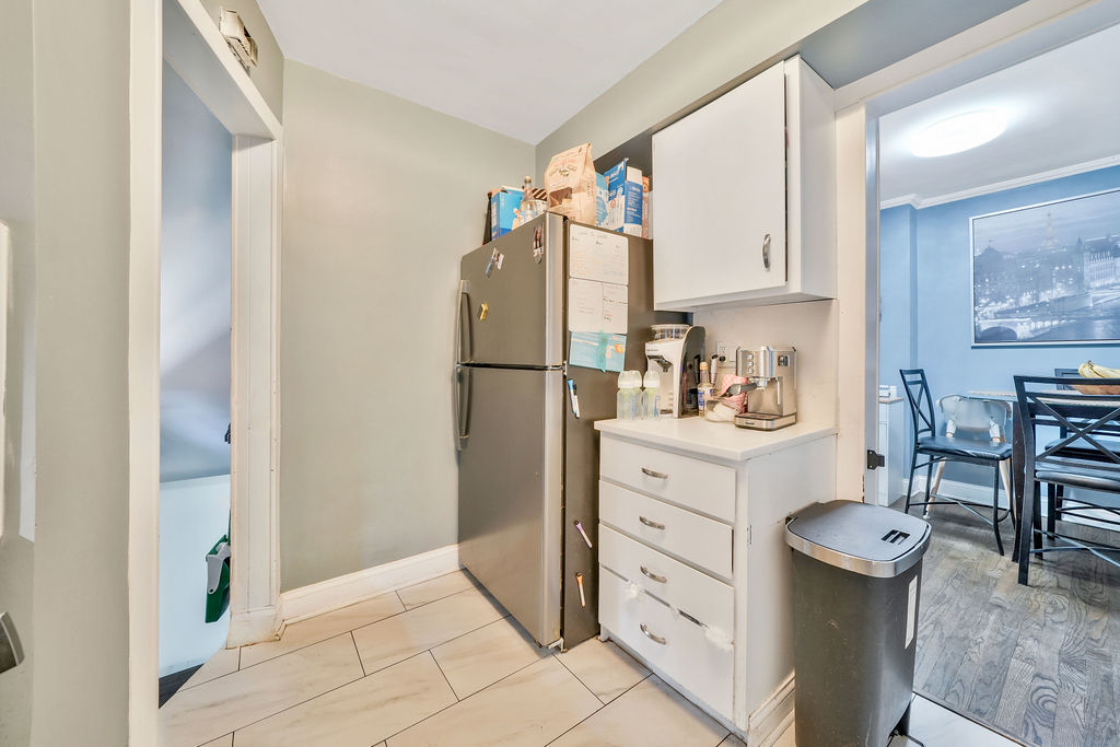 1545 N 23rd Avenue Property Photo 6