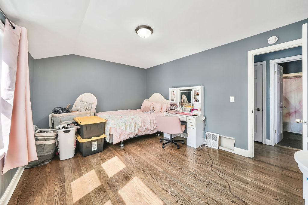 1545 N 23rd Avenue Property Photo 13