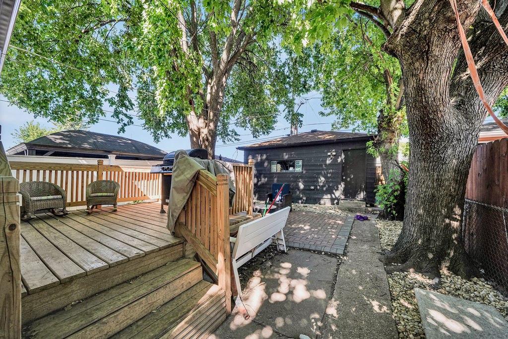 1545 N 23rd Avenue Property Photo 16