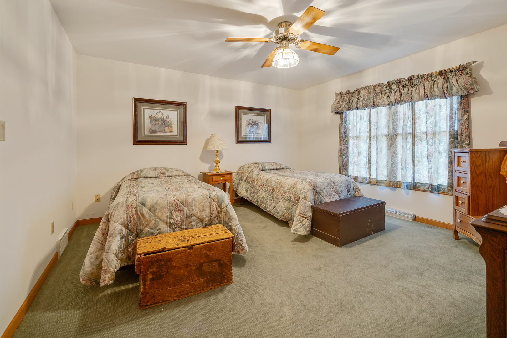 14n829 Sunset Drive Property Photo 23