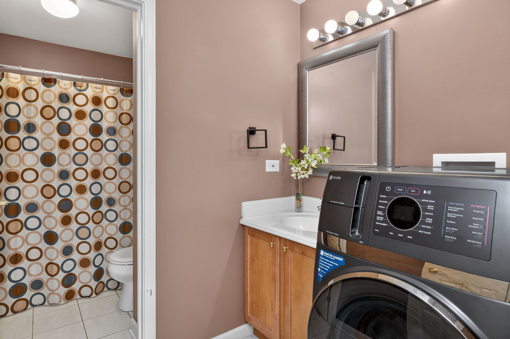 722 Metropolitan Avenue Property Photo 23