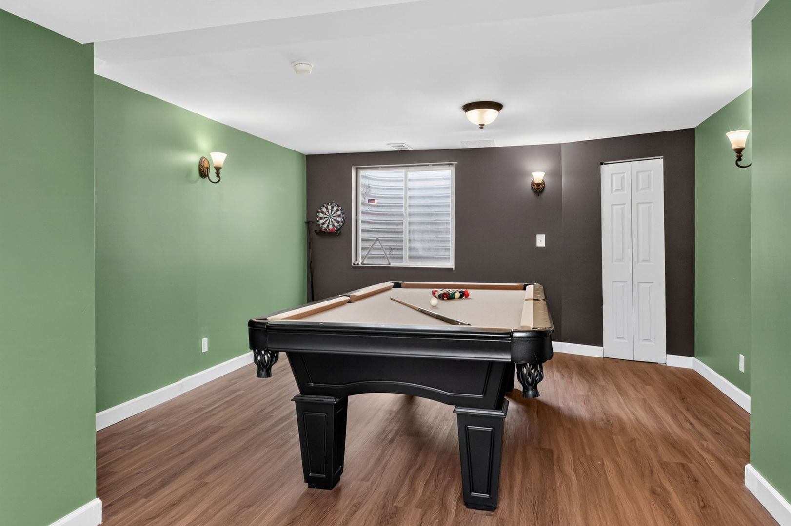 722 Metropolitan Avenue Property Photo 27