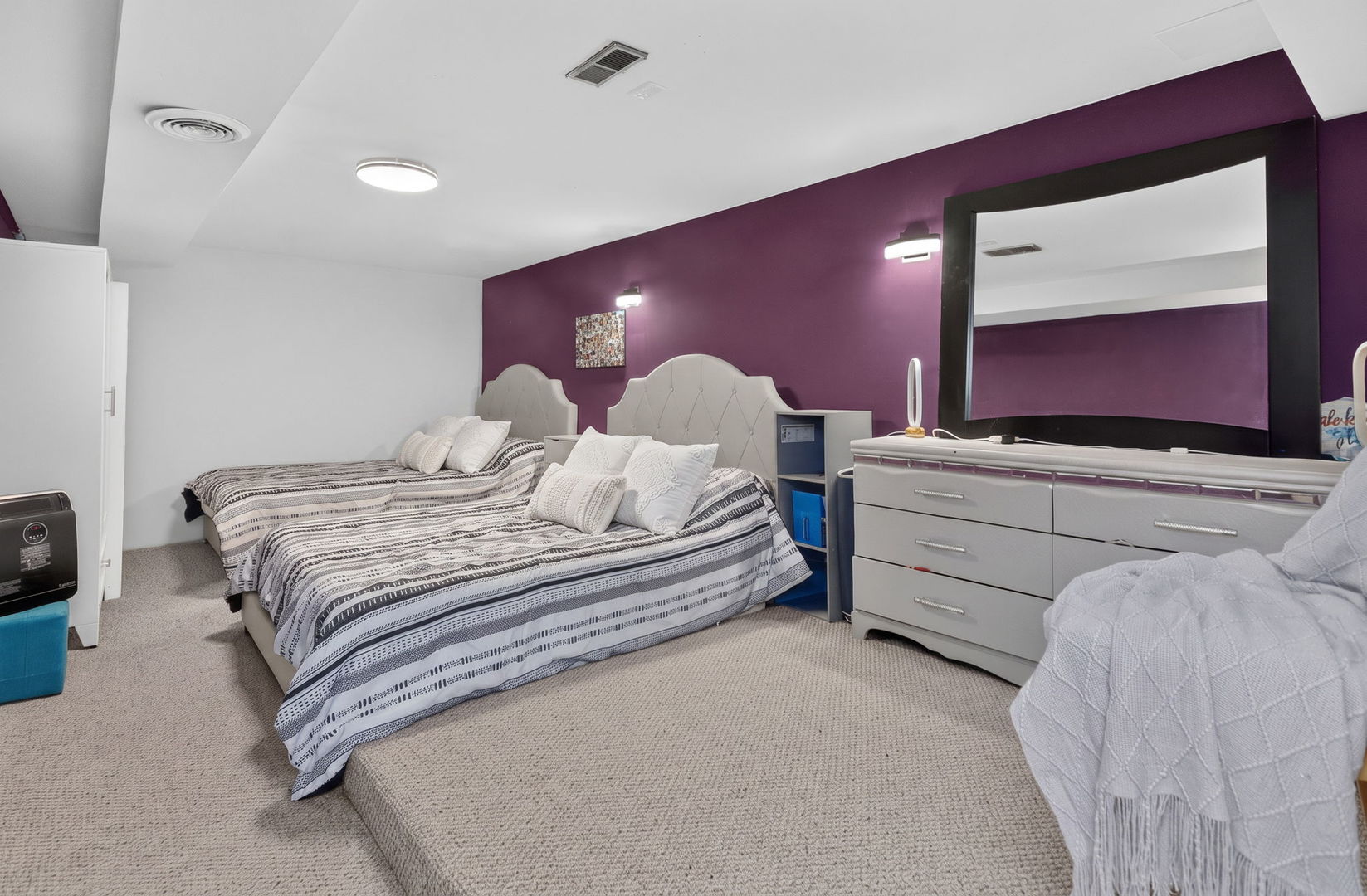 722 Metropolitan Avenue Property Photo 31