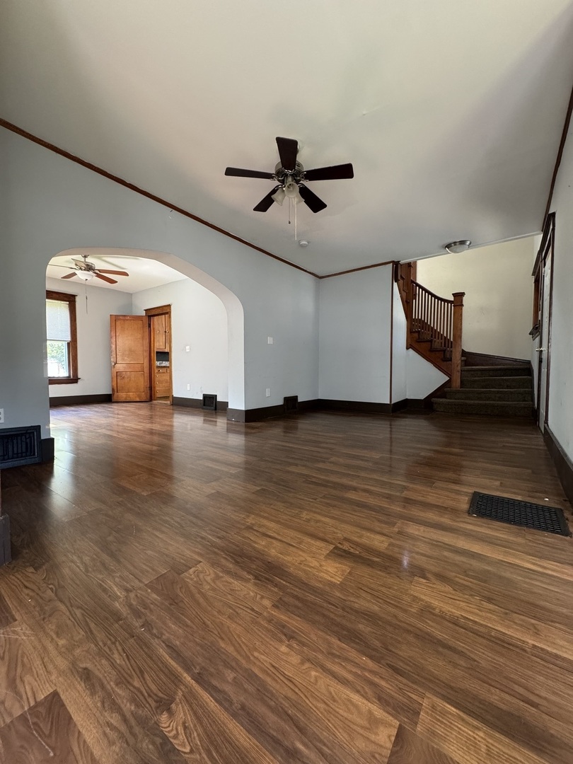 838 Hickory Street Property Photo 8