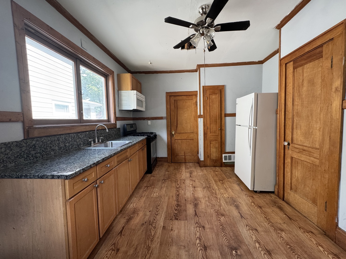 838 Hickory Street Property Photo 14