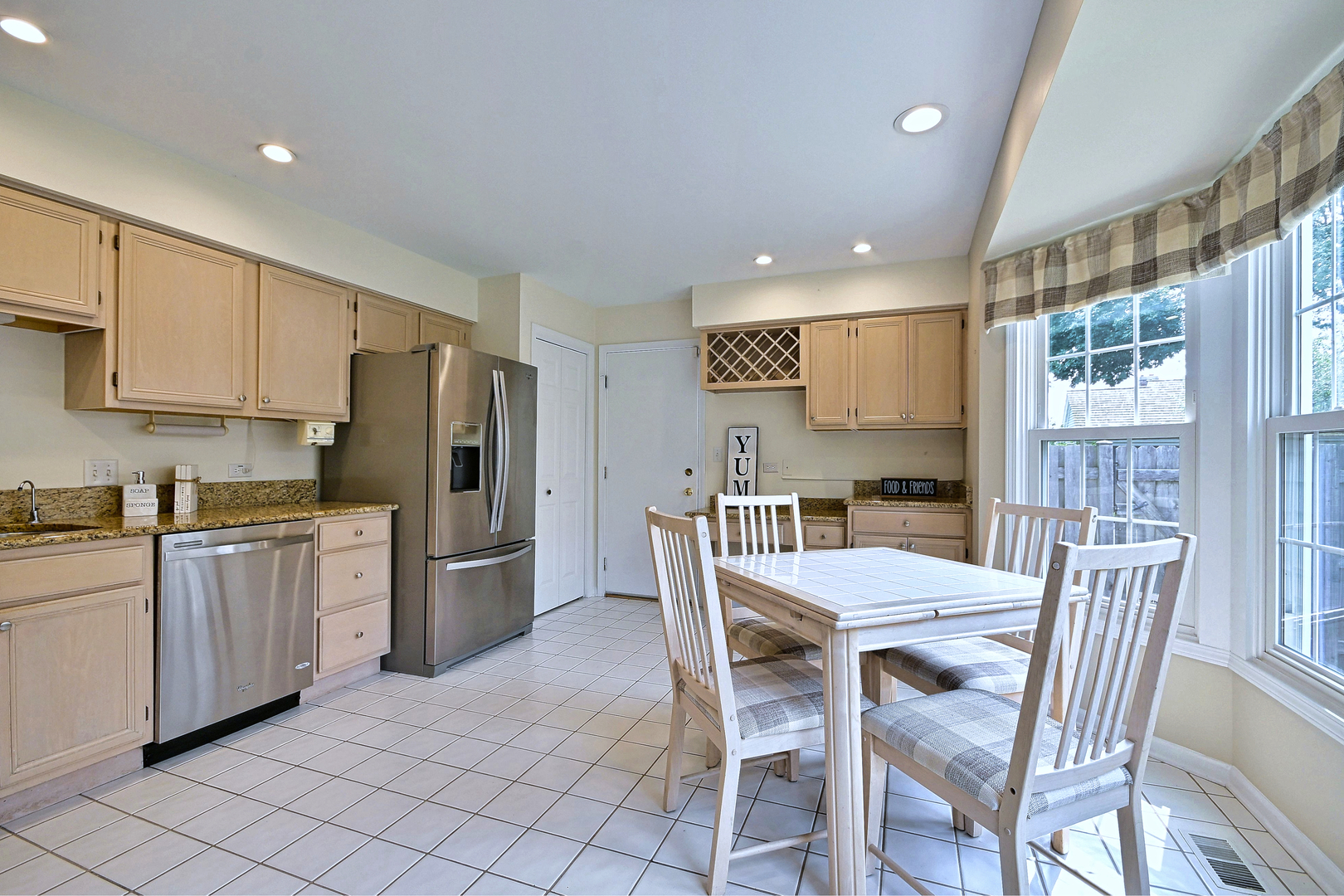 452 Park Barrington Drive Property Photo 9