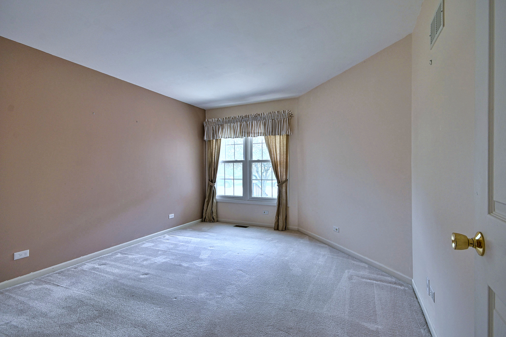 452 Park Barrington Drive Property Photo 32