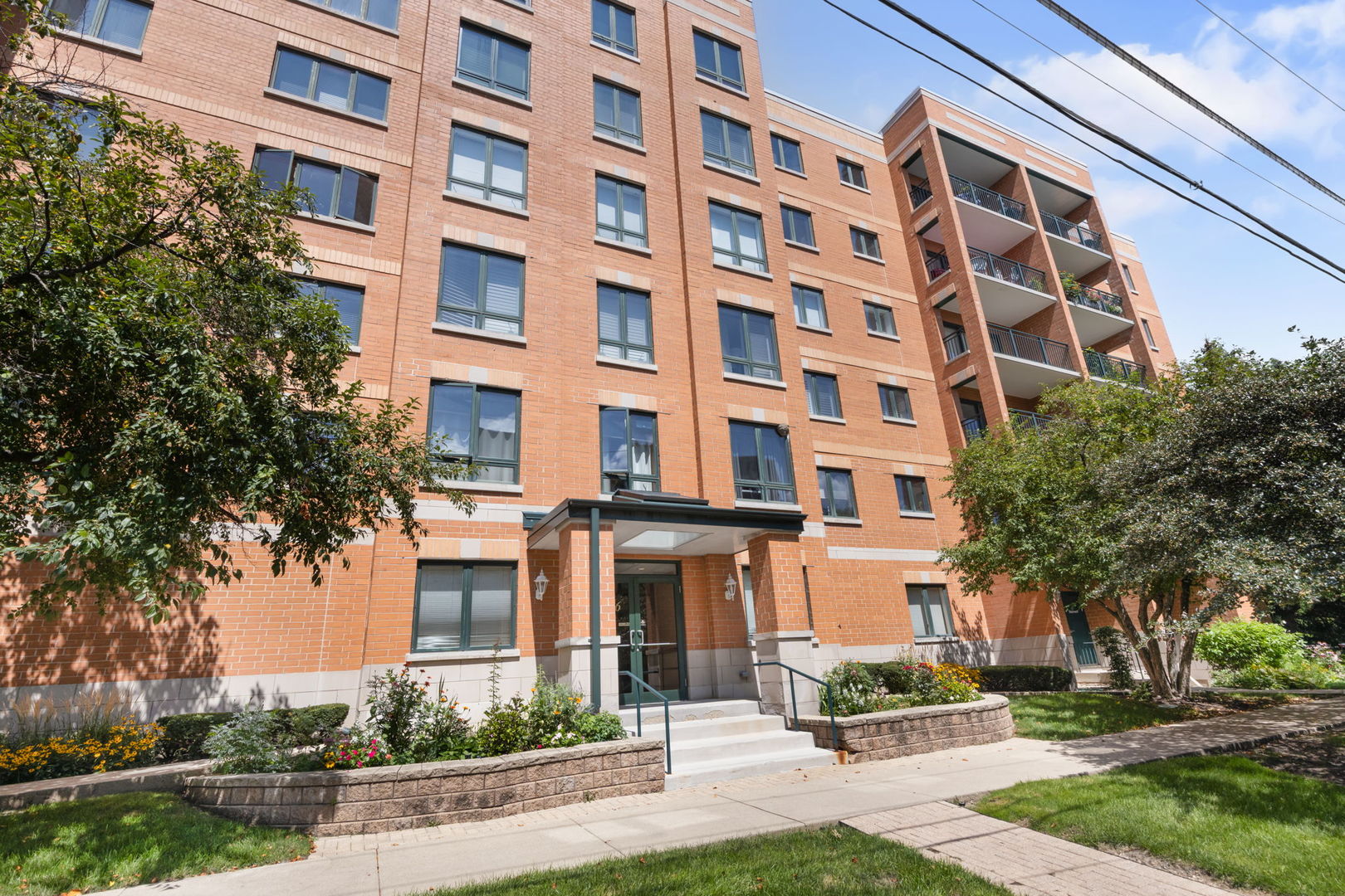 1636 Ashland Avenue 501 Property Photo 1