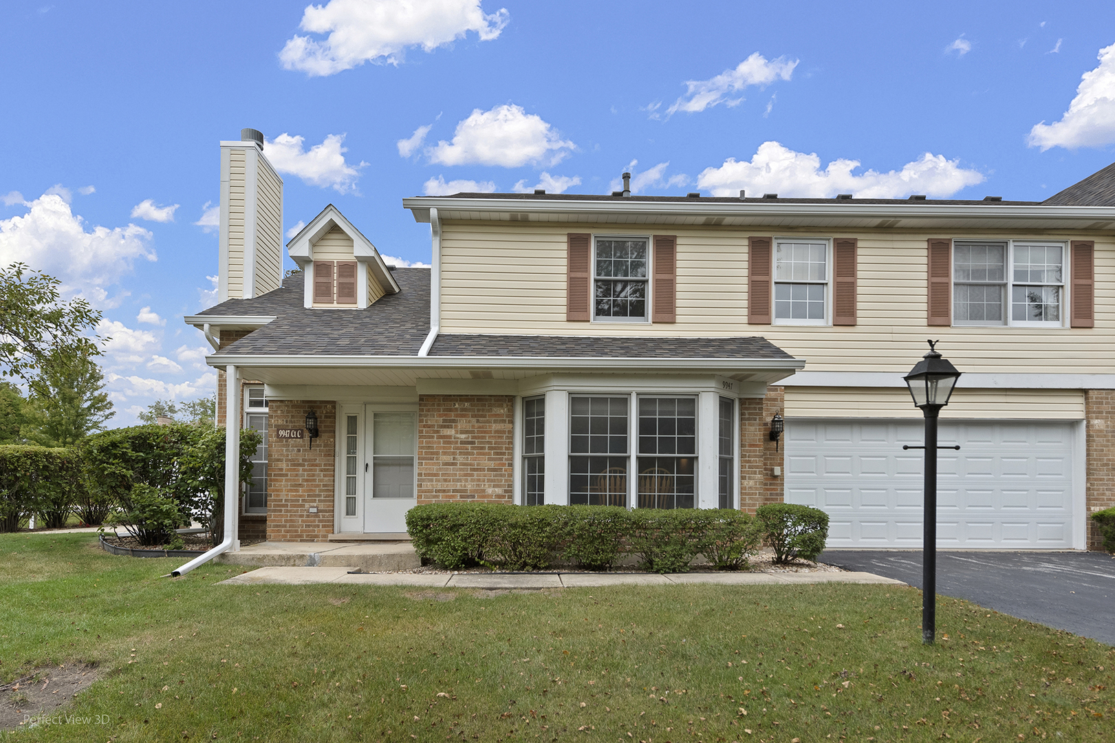 9947 Cambridge Drive C Property Photo 1