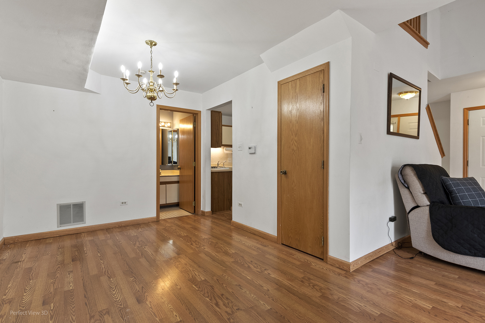 9947 Cambridge Drive C Property Photo 6