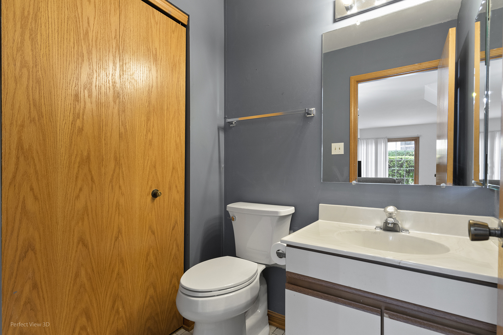 9947 Cambridge Drive C Property Photo 12