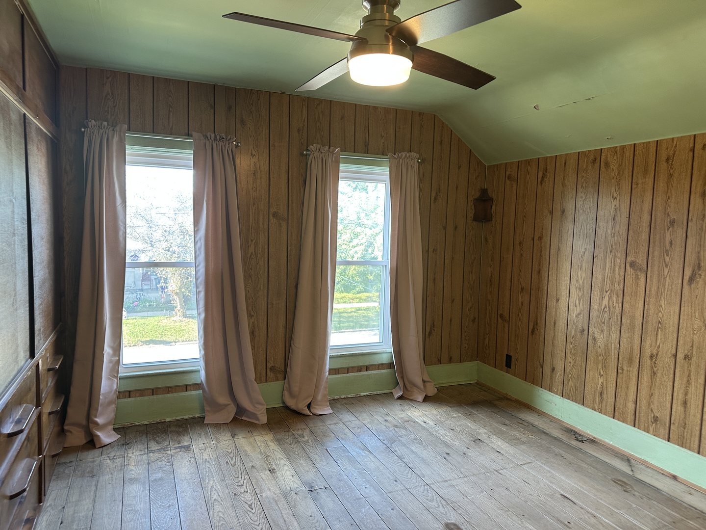 638 W Ringold Property Photo 24