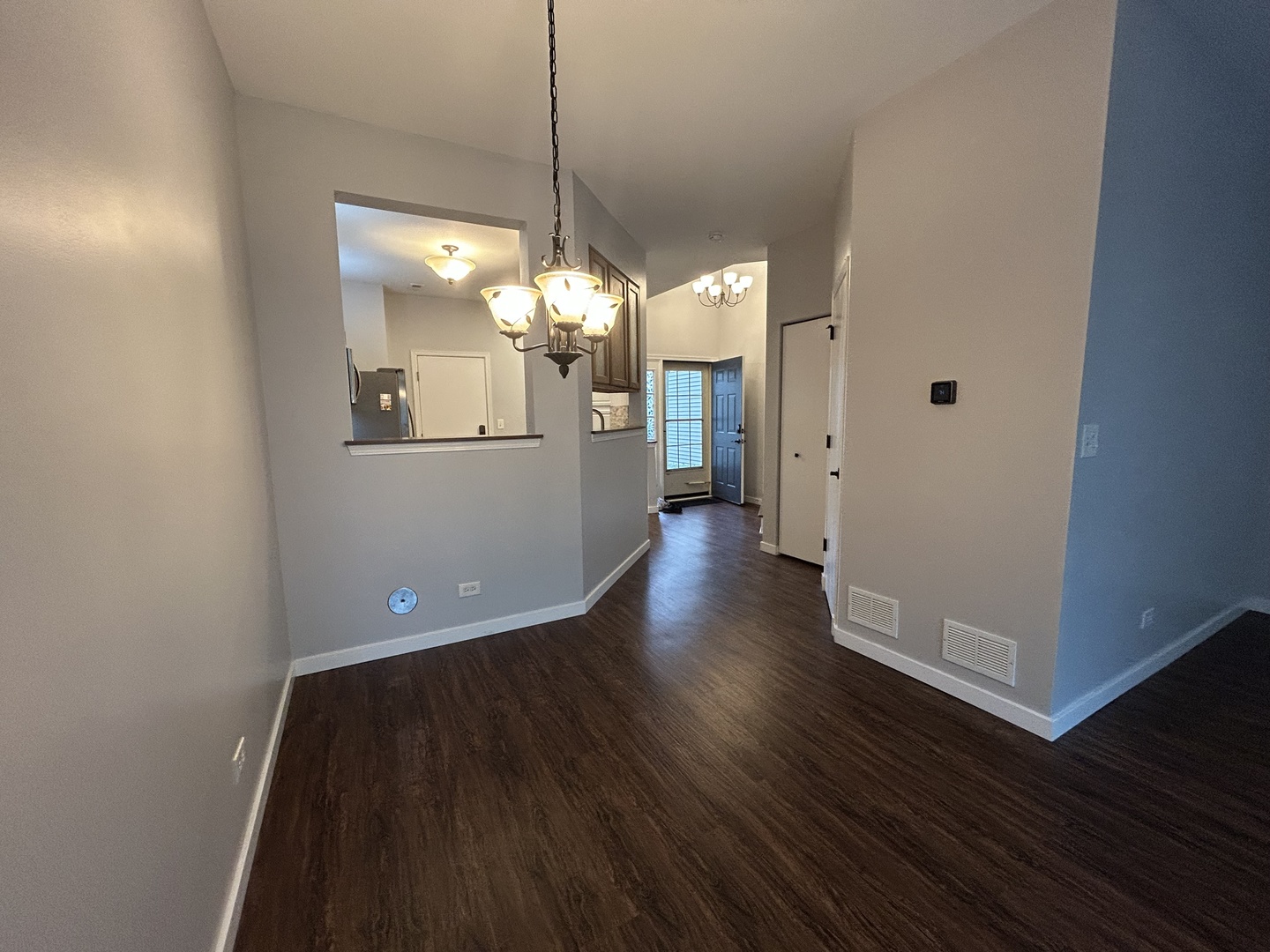 1385 Redbridge Court Property Photo 8