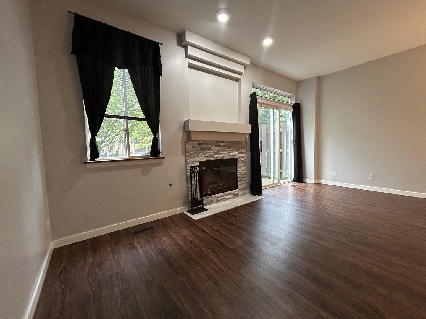1385 Redbridge Court Property Photo 11
