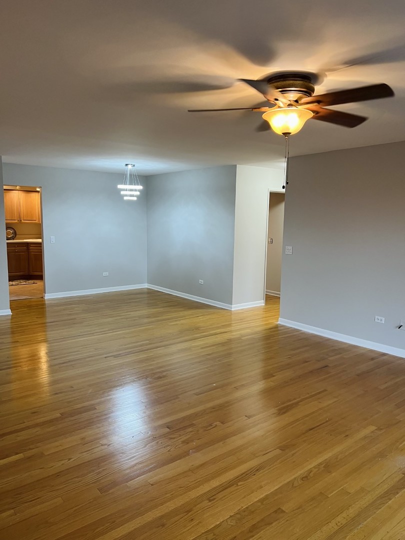 205 W Miner Street 300 Property Photo 2