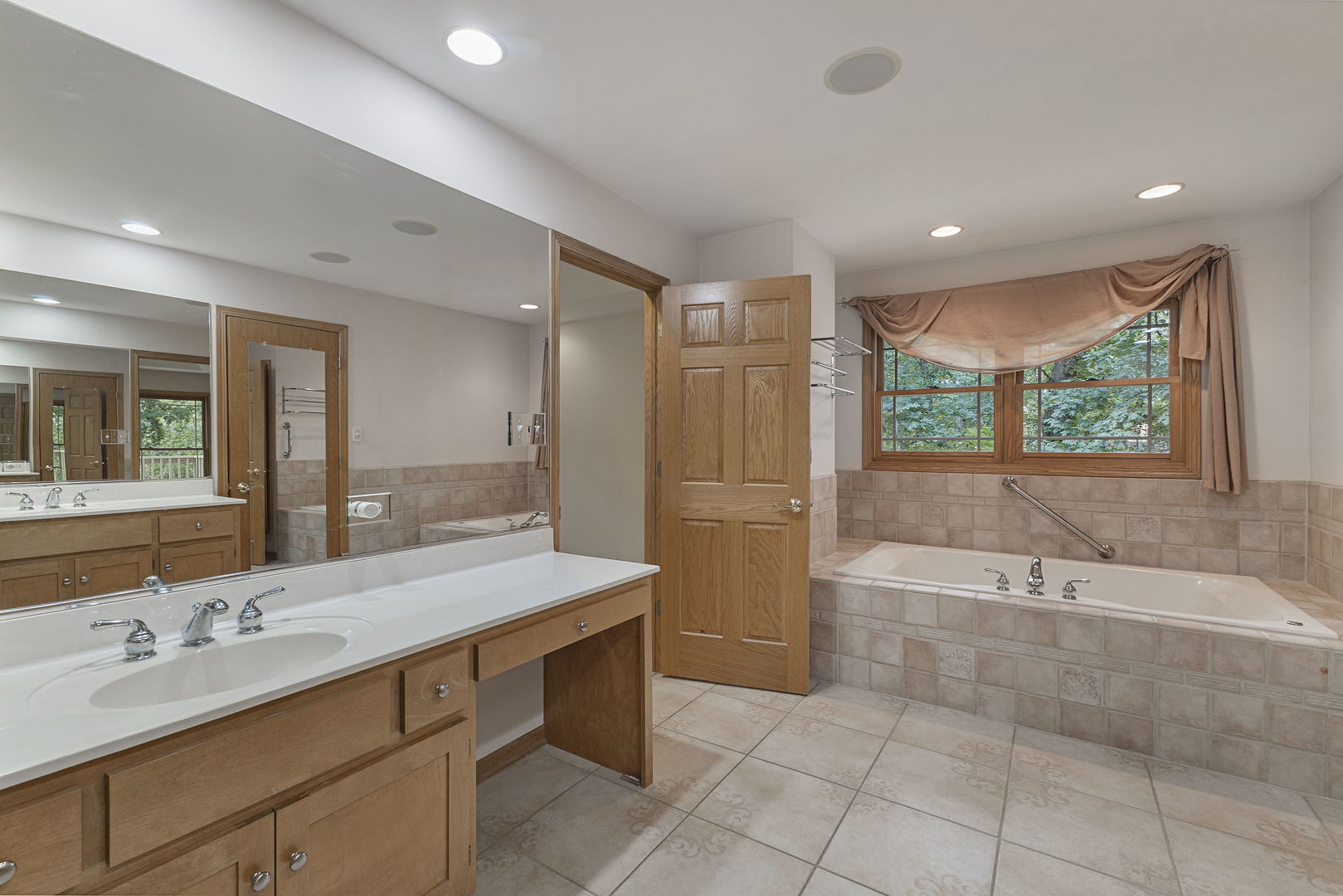 24408 S Timberline Trail Property Photo 18