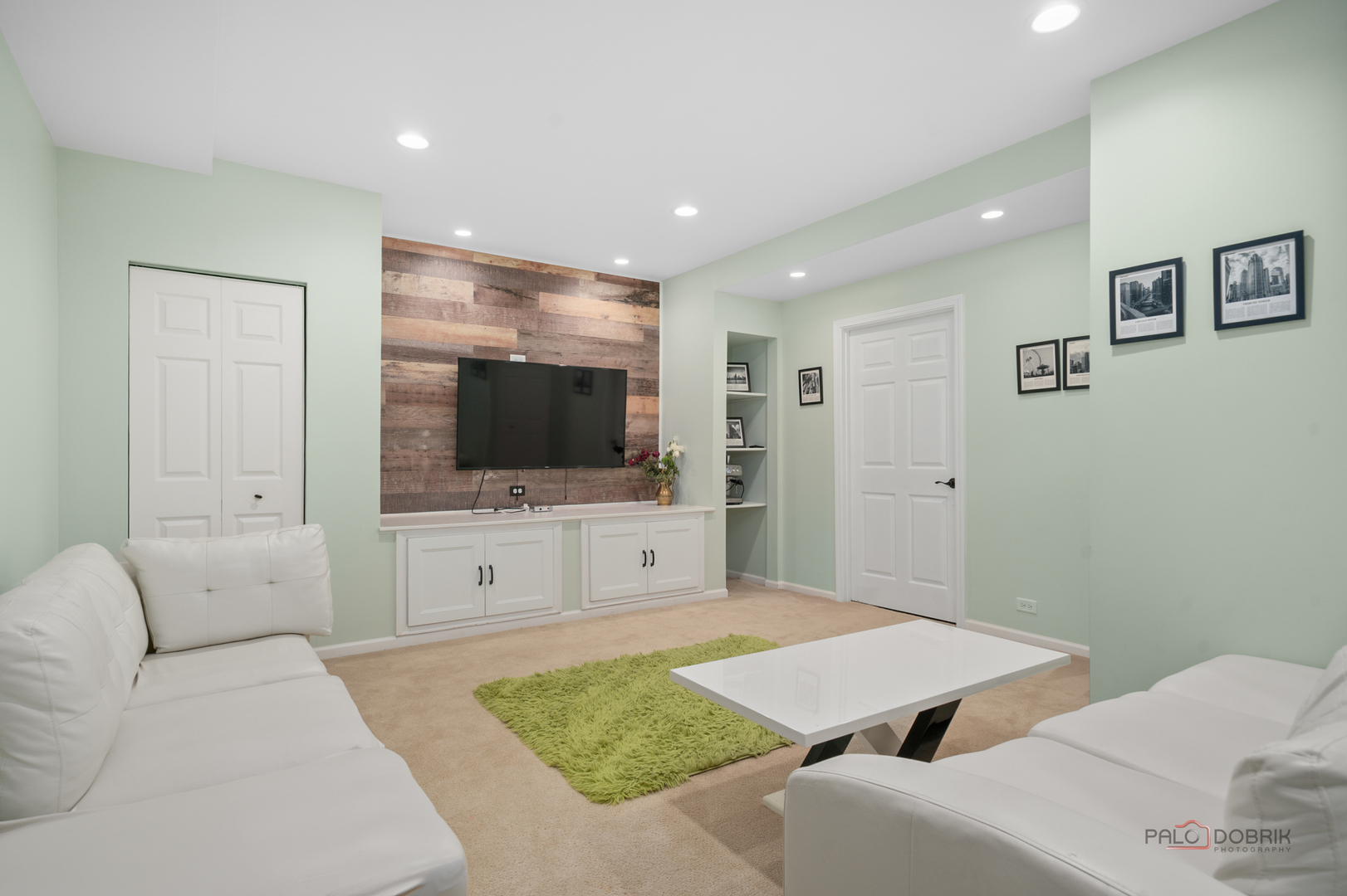 1121 Williamsburg Circle Property Photo 22