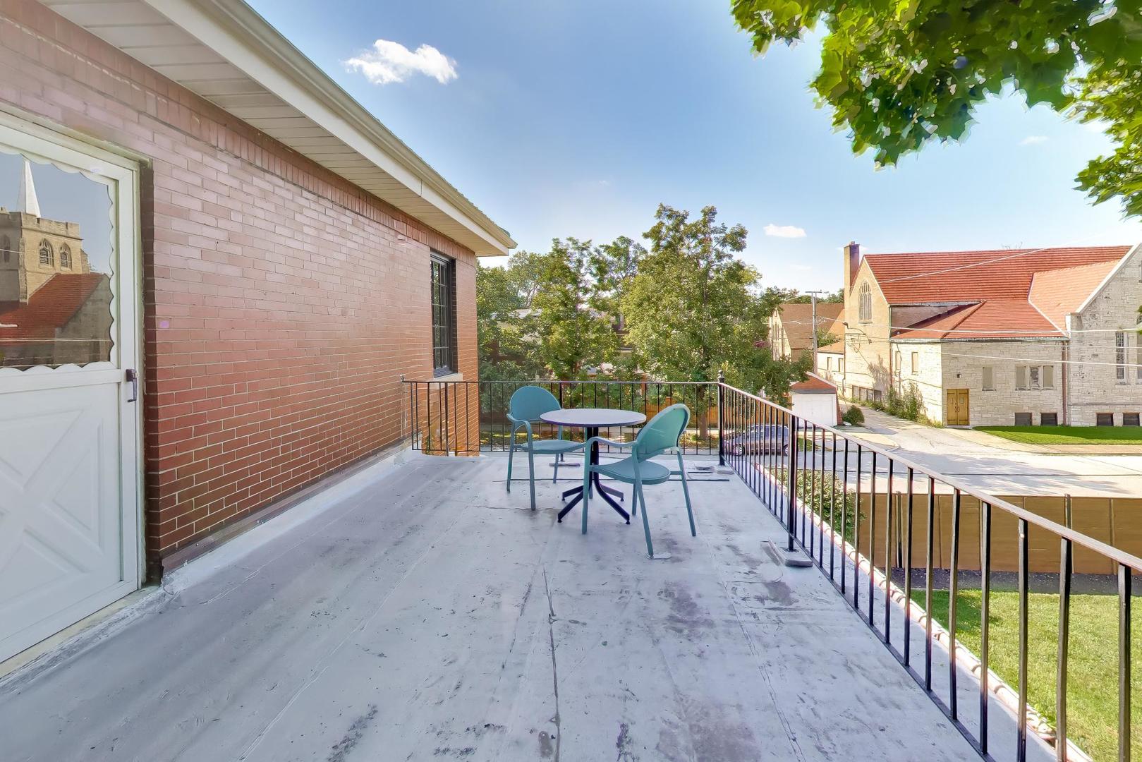 10456 S Bell Avenue Property Photo 24