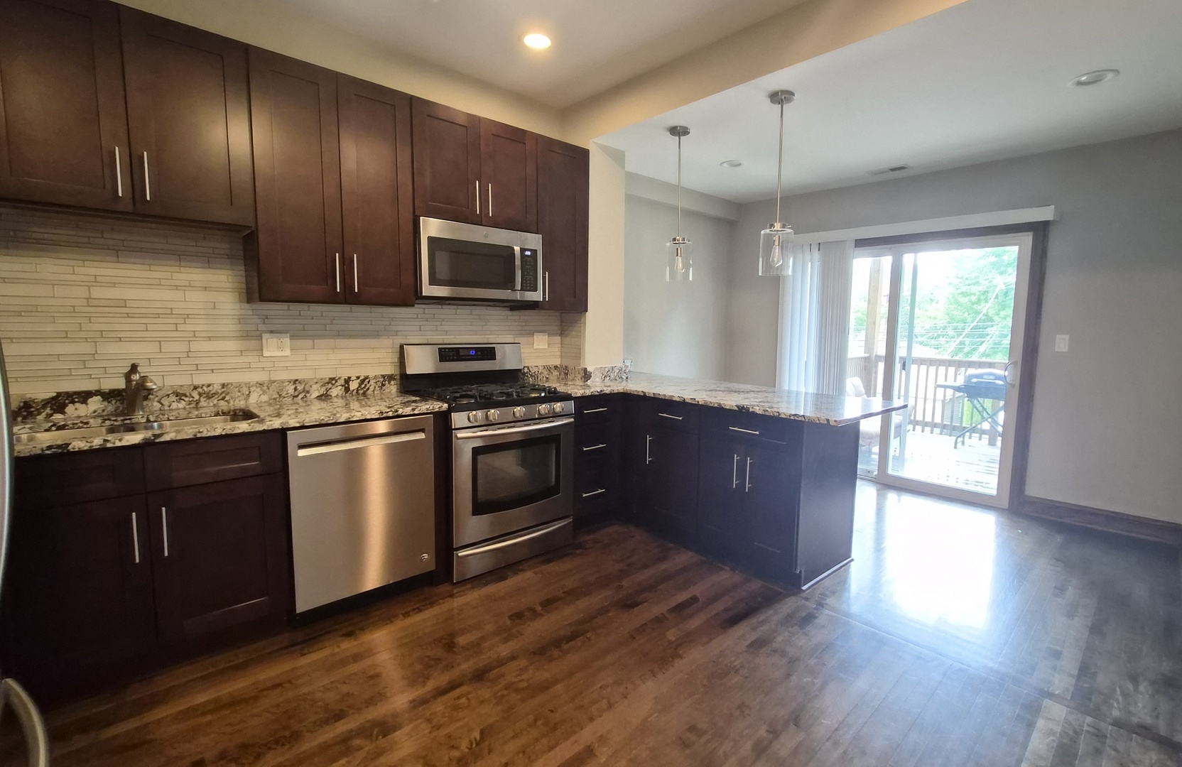 3238 N Hamlin Avenue 2 Property Photo 2