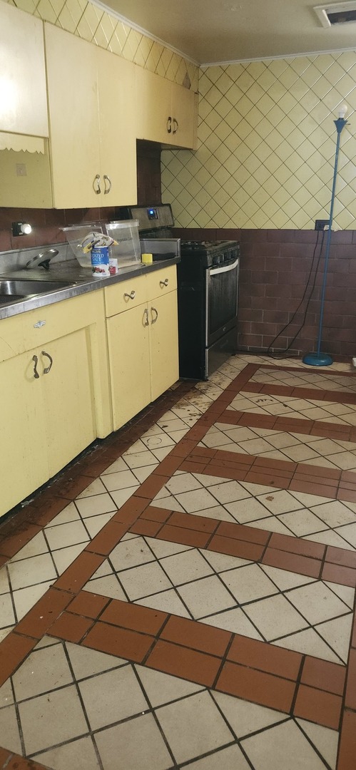 12746223 Property Photo 4