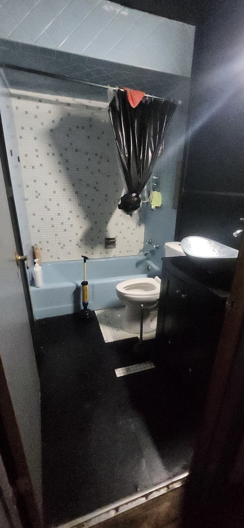 12746223 Property Photo 14