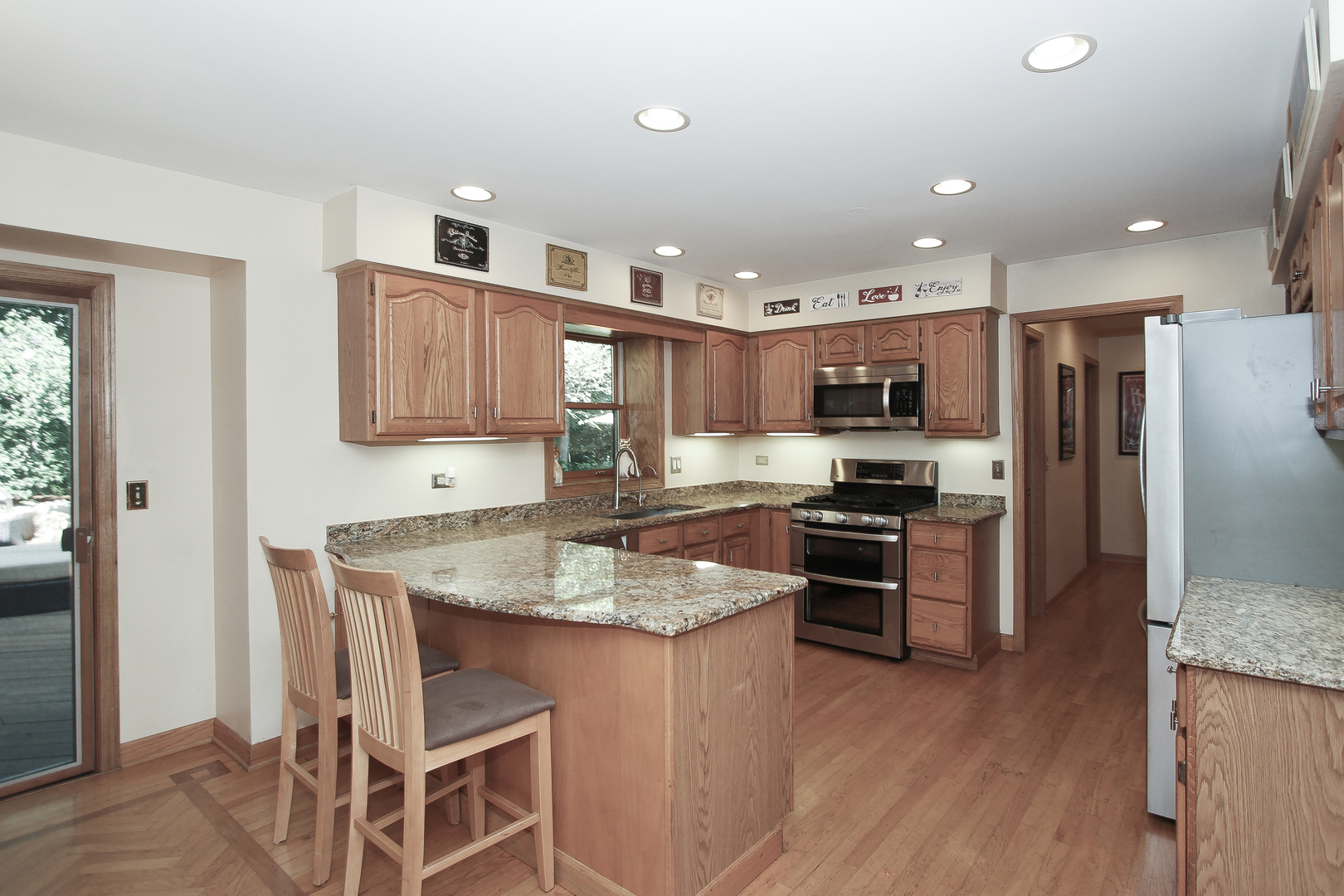 24530 Hummingbird Court Property Photo 9