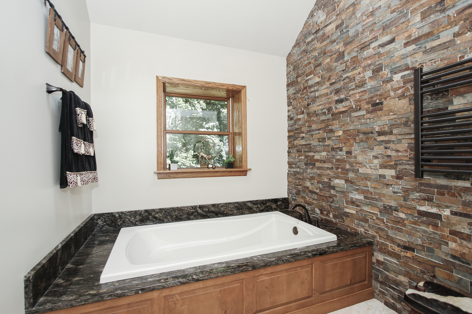 24530 Hummingbird Court Property Photo 23
