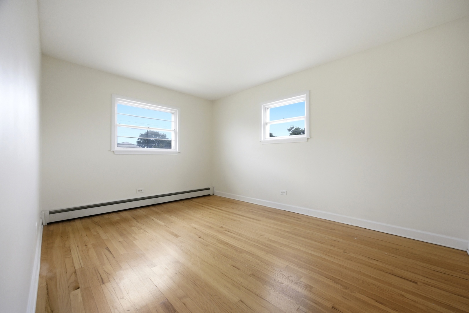 1670 N 5th Avenue Property Photo 15