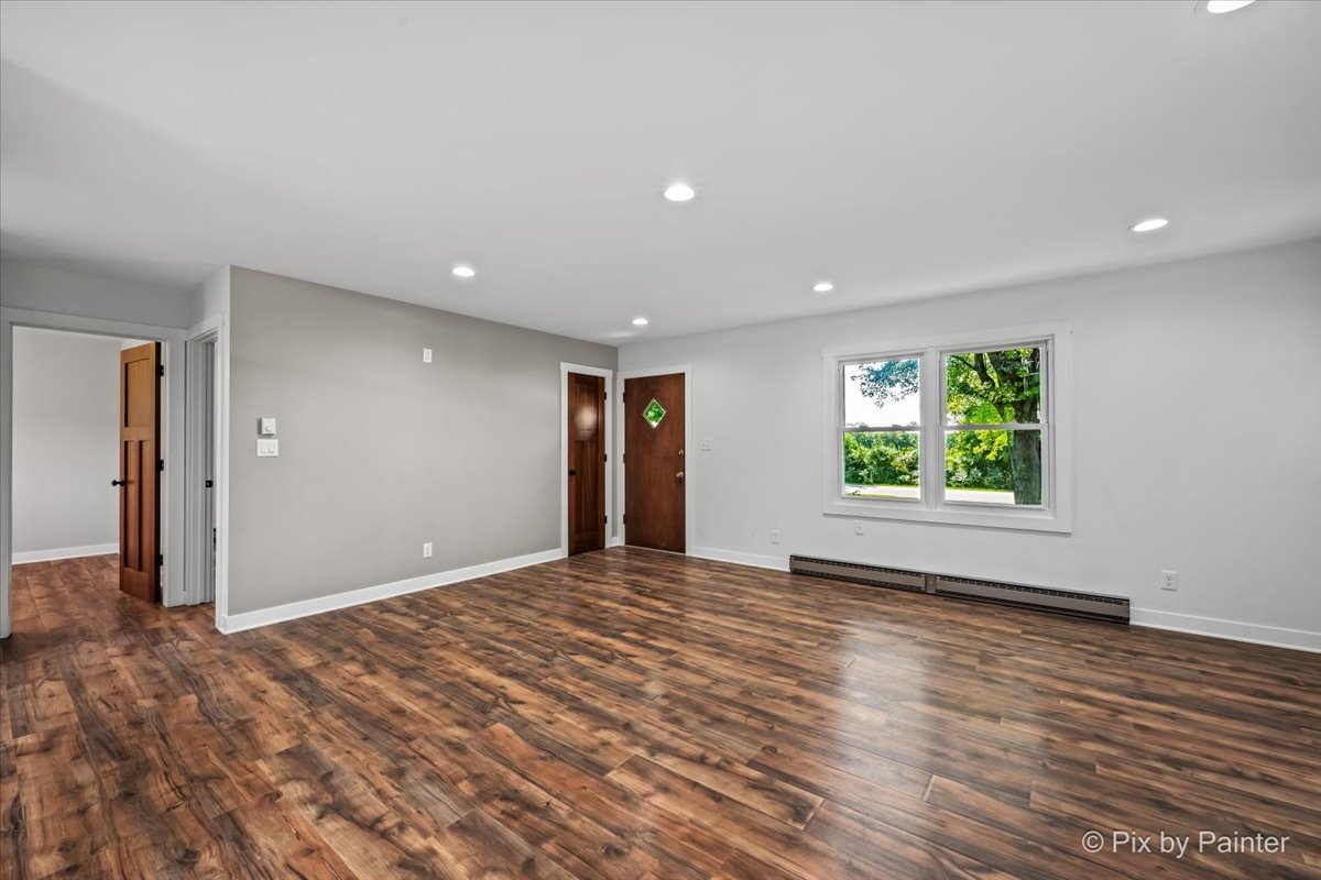 12746231 Property Photo 6