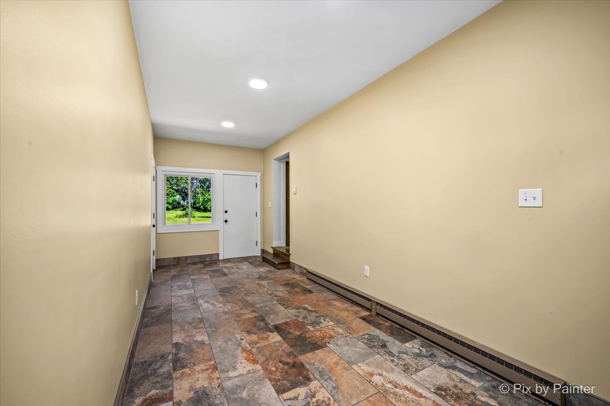12746231 Property Photo 19