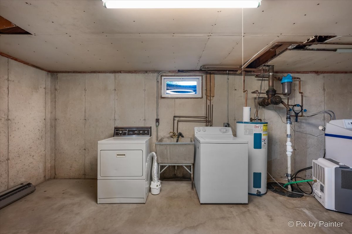 12746231 Property Photo 23