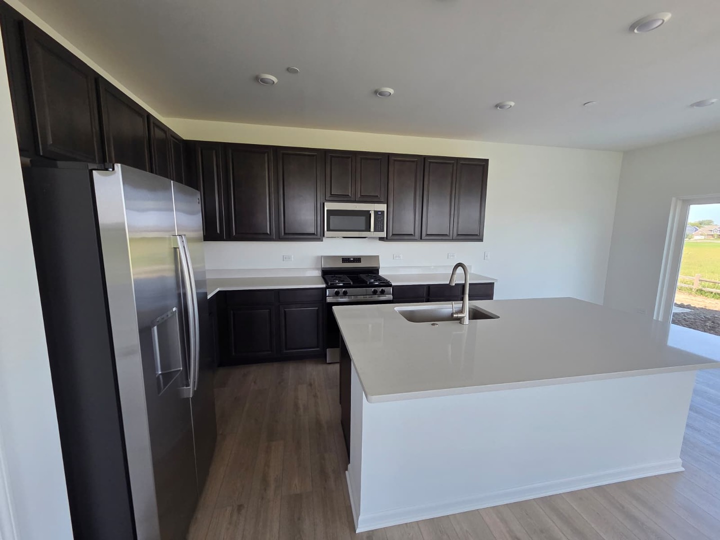 225 Cooney Way Property Photo 7