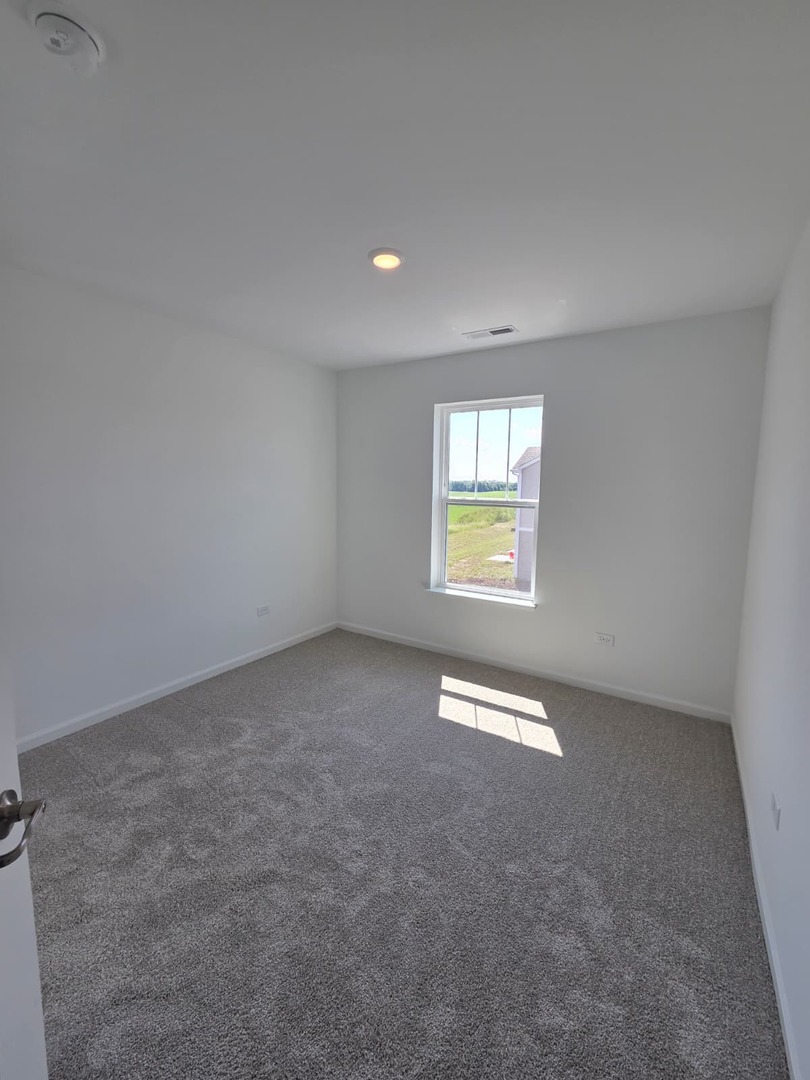 225 Cooney Way Property Photo 11