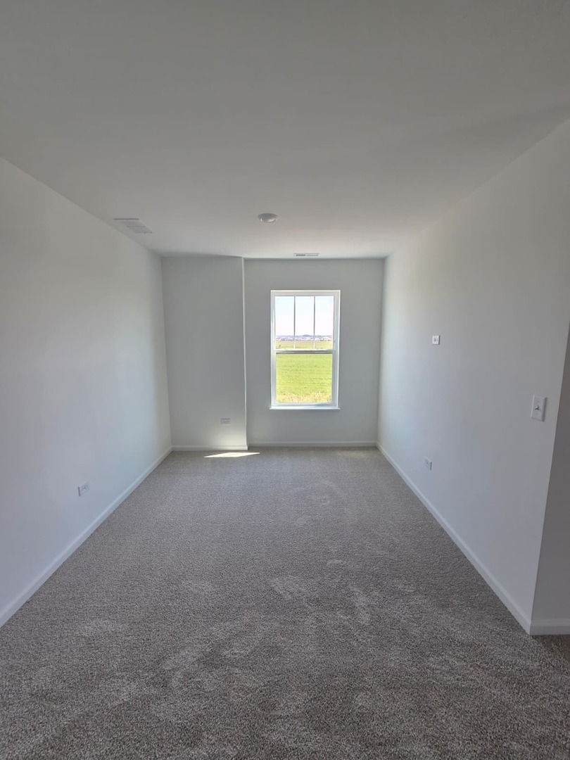 225 Cooney Way Property Photo 14